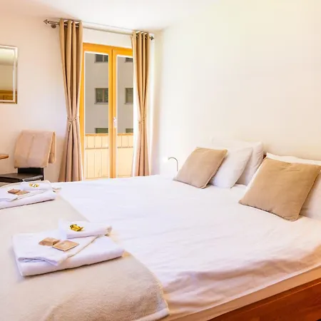 Appartement Aquila 2 *